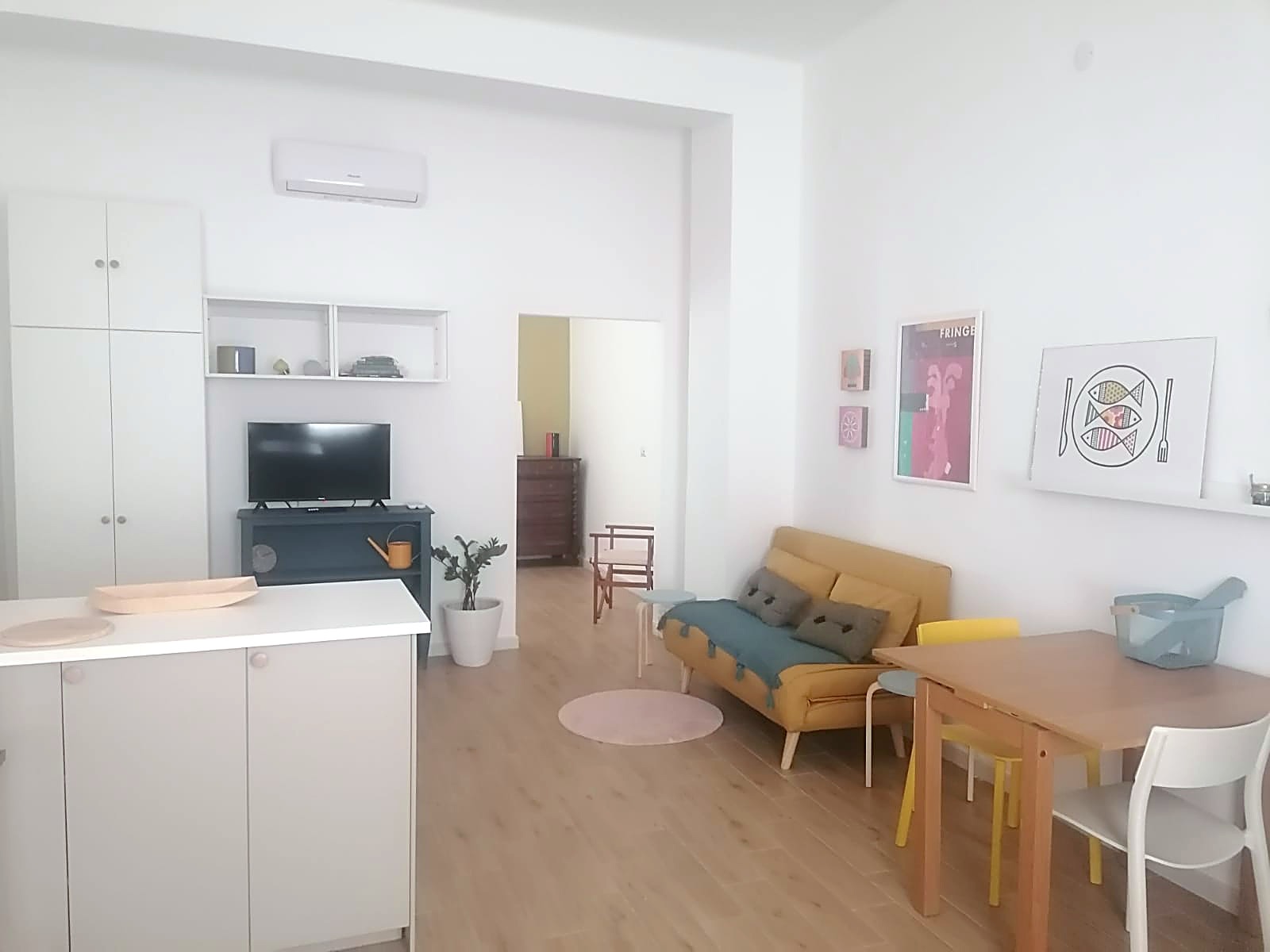JEJ Living area